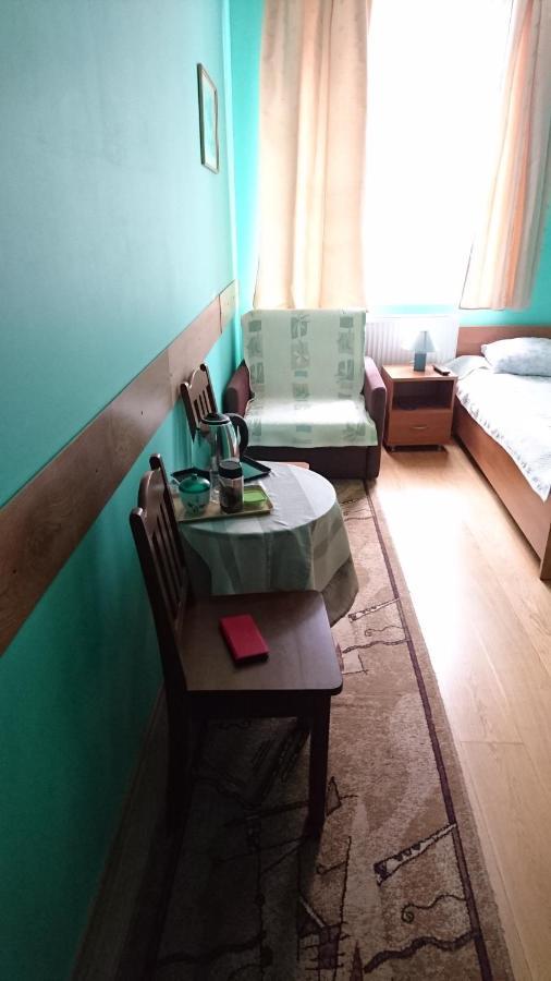 Hotelik Warmia -Pensjonat, Hostel Лидзбарк-Варминьский Экстерьер фото