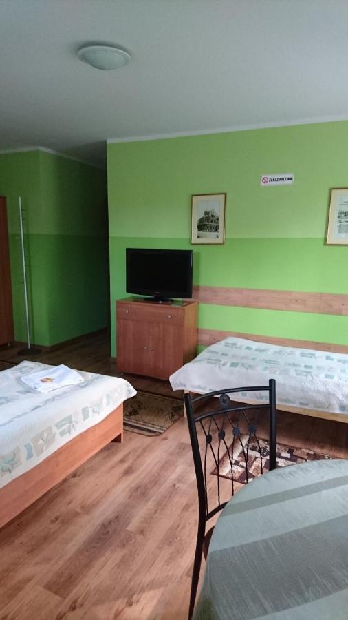 Hotelik Warmia -Pensjonat, Hostel Лидзбарк-Варминьский Экстерьер фото
