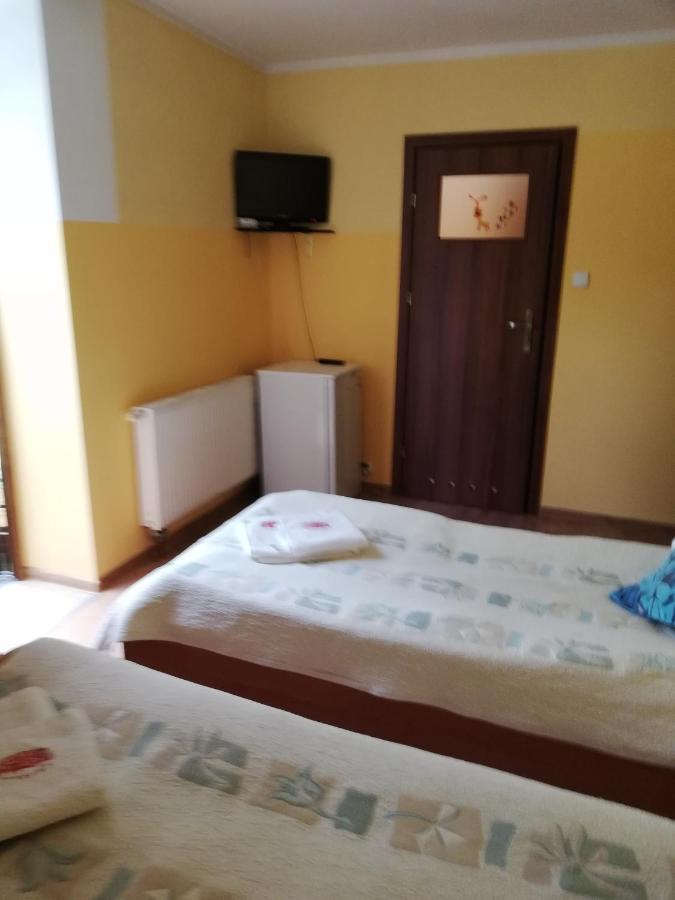 Hotelik Warmia -Pensjonat, Hostel Лидзбарк-Варминьский Экстерьер фото