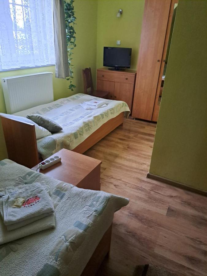Hotelik Warmia -Pensjonat, Hostel Лидзбарк-Варминьский Экстерьер фото